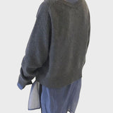 Параскева | Меко пуловерче с игрива закопчалка с копчета